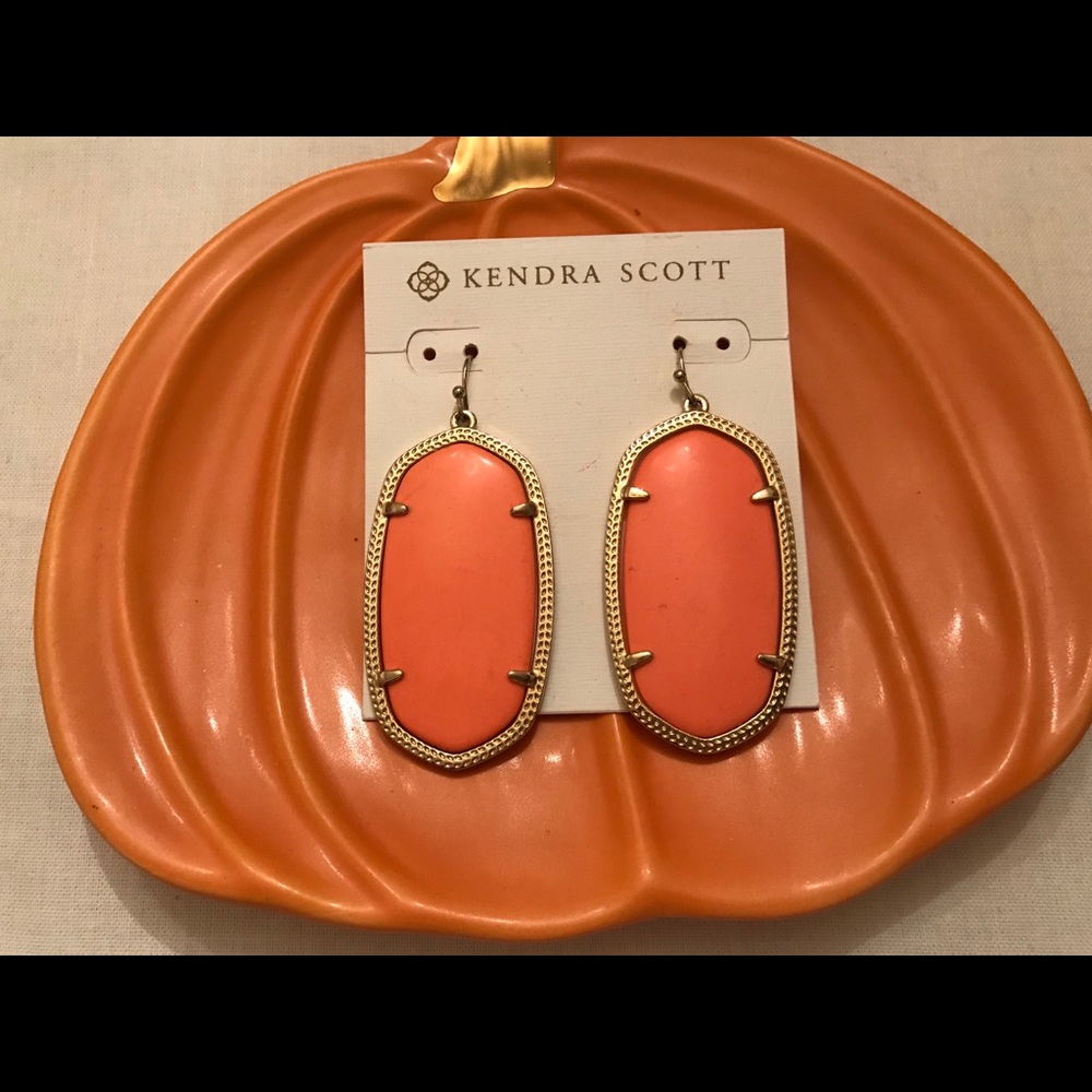 Kendra Scott Coral Danielle RARE